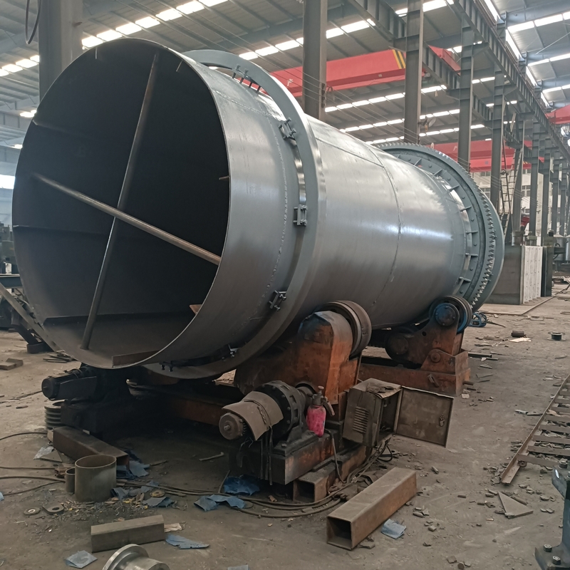 Gübre Üretim Hattı 5.5kW İçin Özel Döner Tamburlu Kırma Makinesi